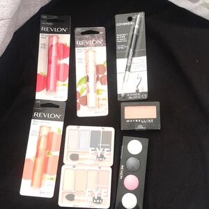 CoverGirl Eye Enhancer and Revlon Kiss Balm Set